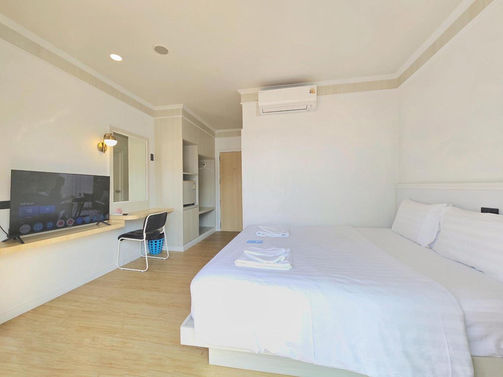 Sira Boutique Residence - Newly Renovated Patong Exterior foto